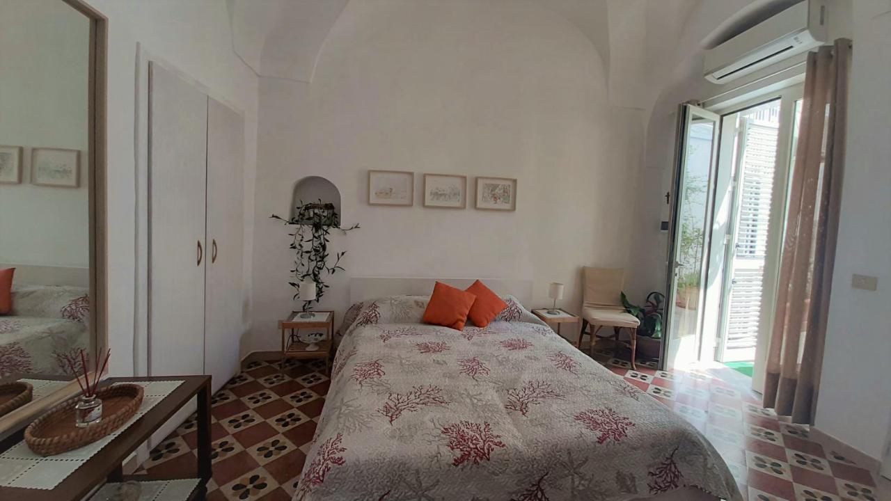 A La Casa Del Cavaliere Apartment Позитано Екстериор снимка